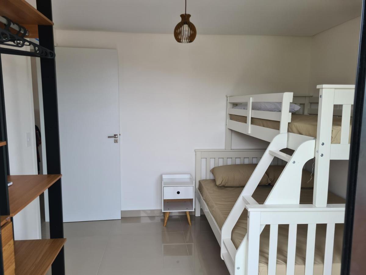 Apartment Novo Em Caioba *